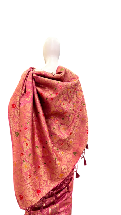 Gulabi Opulence: Deep Pink Silk Saree with Gul Dasta Pallu