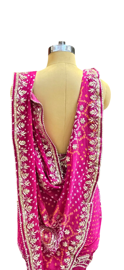 The Fuchsia Gota Bandhej/Bandhani Saree